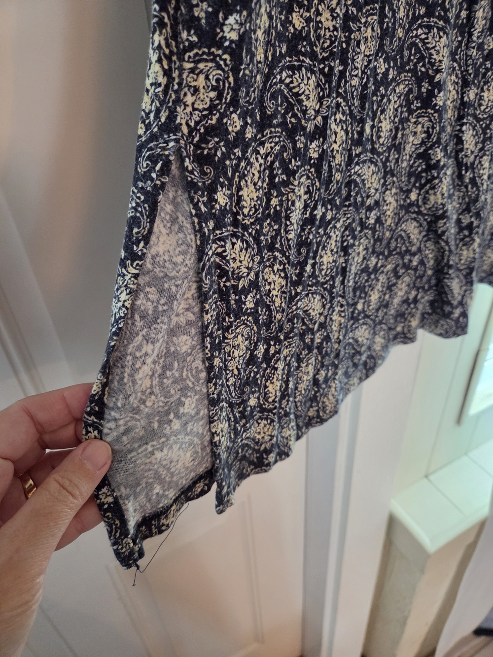 Artisan Navy and Cream Printed Scoop-Neck Tunic - Picture 7 of 9
